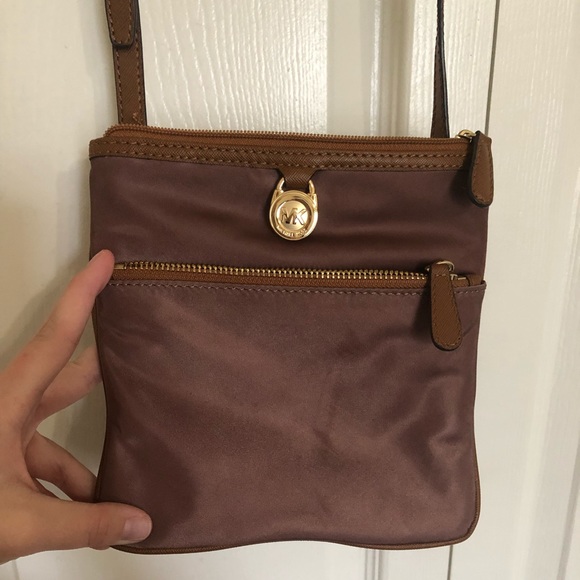 Michael Kors Crossbody - Picture 2 of 7